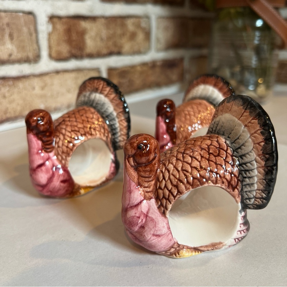 Vintage Ceramic Turkey Napkin Rings Holders set of 3 Perfect for Thanksgiving! 😍